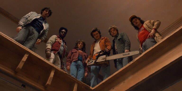 113120576-sc-stranger-things-season-5-l-to-r-finn-wolfhard-as-mike-wheeler-caleb-mclaughlin-as-l-1.jpeg