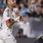 Neymar celebrates Santos’ victory and says he is physically healthy