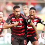 Danilo 1 x 0 Palmeiras. Flamingo is a quadrilateral