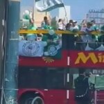 A Palmeiras fan dies in Lima after an accident while riding the bus