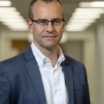 Heineken is seeking reinforcements to ensure a place in the sun for its premium brands