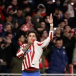 Jimenez soars over Inter to give victory to Atletico