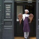 Restaurants where you can start your Christmas in Madrid: from snacks with 80s cocktails to cuisine that mixes tradition and rebellion