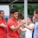 Pincha passes by rail