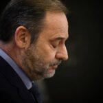 The District Attorney’s Office requests jail time without bail for Abalos due to flight risk ahead of the mask conspiracy trial