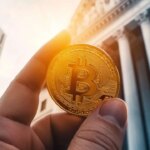 What is the trading price and what are analysts’ expectations?