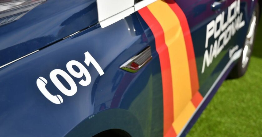 A woman has been arrested in Tenerife accused of embezzling €10,000 with false rents