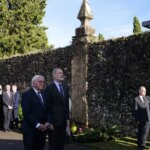 The German President apologizes in Guernica to the victims of the Nazi bombing in 1937 during the Civil War