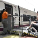 Adif About will conclude 2025 with a new record of assisting passengers with disabilities or limited mobility at its stations