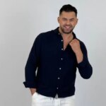 A singer dies in the arms of his wife, who mourns: “I wish I could meet you.”