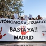 Freelancers demonstrate in Seville and Malaga to demand the right to medical leave, bereavement or care for a minor.