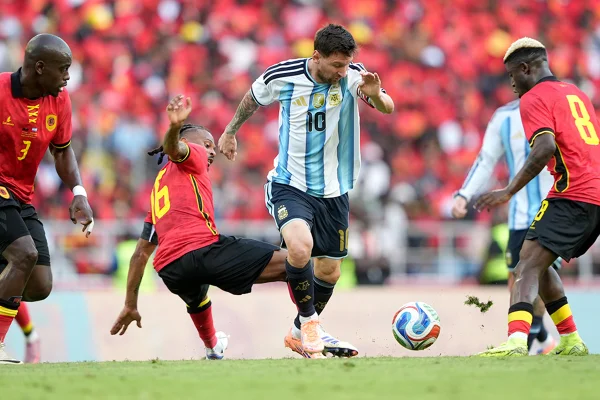 Messi-Argentina-x-Angola.jpg