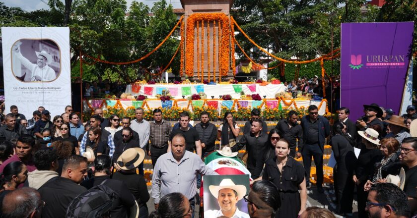 kudupinter – Mexican mayor shot dead in public during Day of the Dead celebrations