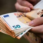 How much did the blue euro close at today, Friday, November 28?