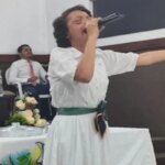 Find out who is the gospel singer from Intorno who has died at the age of 28