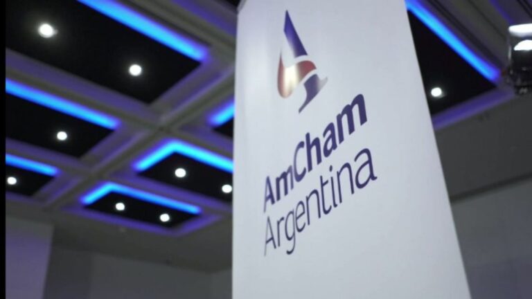 amcham-2126830.jpg
