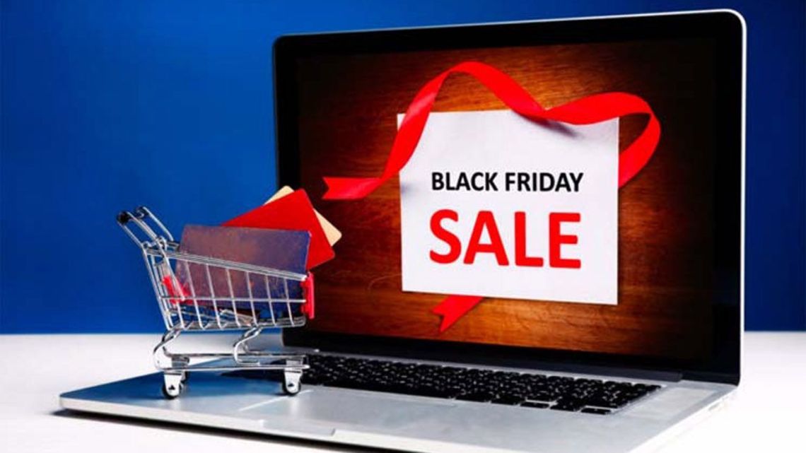 black-friday-1920779.jpg