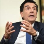 For Carlos Melkonian, "60% of informal workers are young people who do not want to become formal.