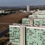 Super salaries above the maximum for 53,000 employees cost R$20 billion annually