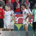 The Seville and Betis derby was stopped for 15 minutes due to objects being thrown from the stands