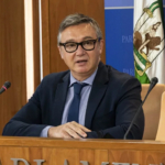 Fox warns that it will “put all the corrupt people in Andalusia in the dock.”