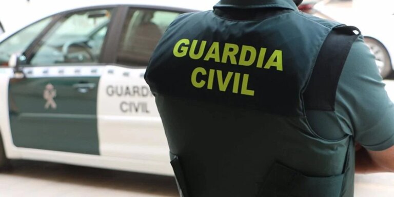 guardia-civil-foto-U84785601444lgk-1024x512@diario_abc.jpg