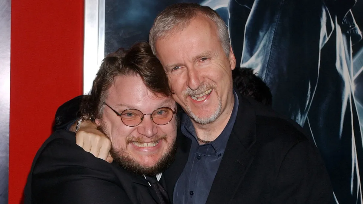 guillermo-toro-james-cameron-4372982.jpg