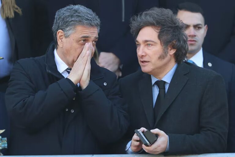 jorge-macri-junto-a-javier-ZBVBE4MKCJAFLLLIUUIV4UGMTQ.JPG