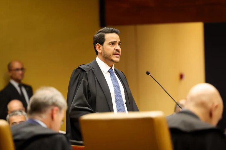 jorge-messias-plenario-stf.jpg