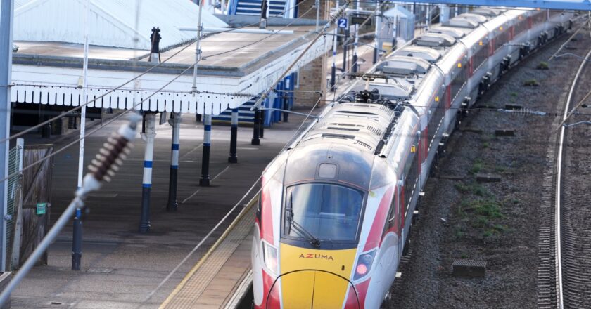 kudupinter – Police rule out terrorism in stabbing attack on UK train after 2 men are arrested