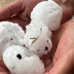 A hailstorm the size of tennis balls shook Cordoba, and warnings are in effect today in 20 provinces