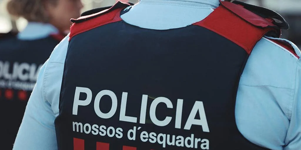 mossos-agente-kCKB-1024x512@diario_abc.jpg