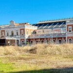 A plot of land abandoned for two decades in San Bernardo will become a parking lot