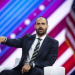 Eduardo Bolsonaro says Flavio is “more prepared” than Michel to run for Planalto