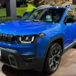 The Jeep Cherokee presented at the show reaches 18 km/l and may come to Brazil