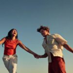 Do you want a love story at the end of the year? Find out which match suits your type