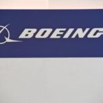 101023boeing27.jpg