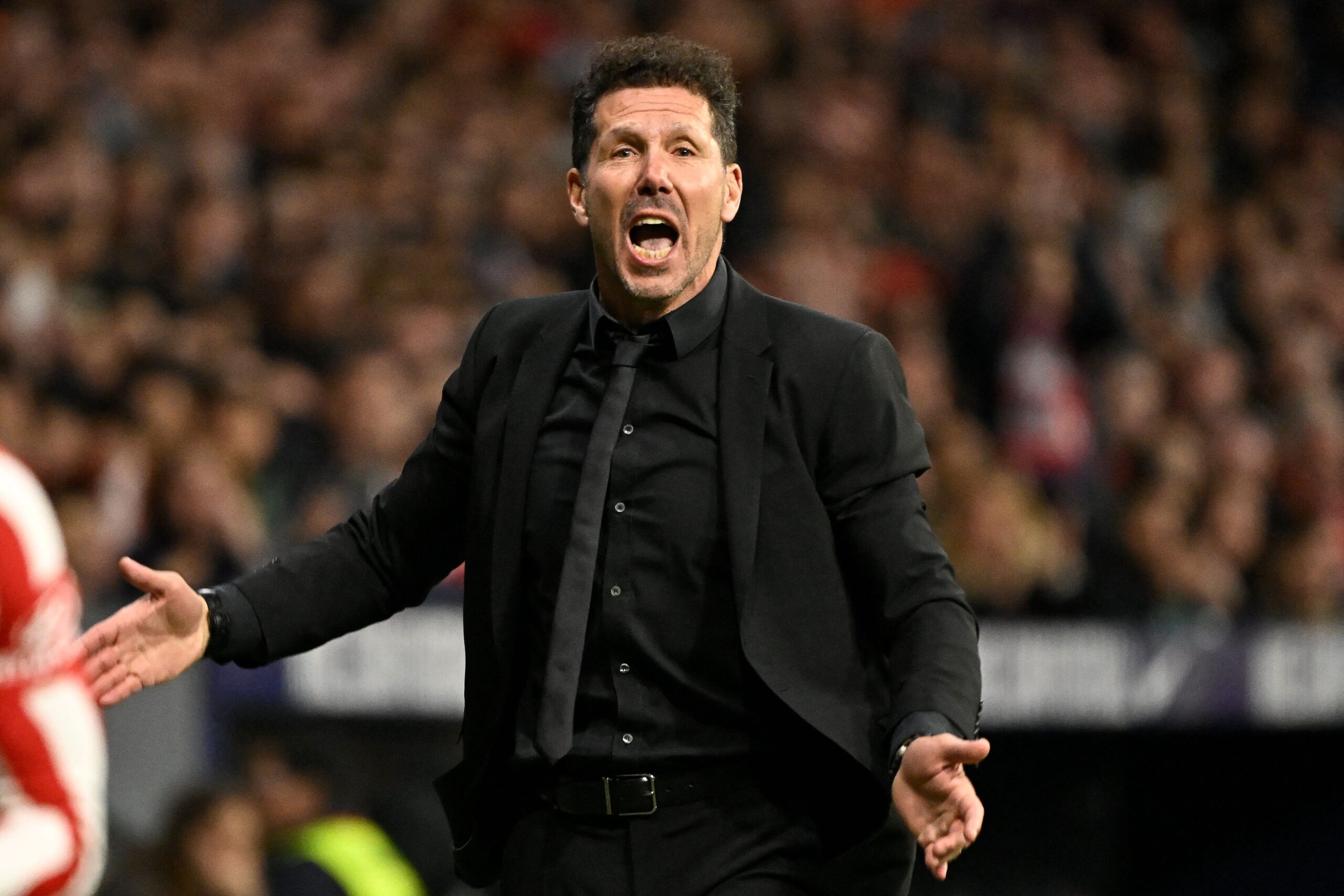 102607029-atletico-madrids-argentinian-coach-diego-simeone-gestures-during-the-spanish-league-f.jpg
