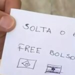 Eduardo visits the Wailing Wall and leaves a message demanding his father’s freedom: “Release Bolsonaro.”