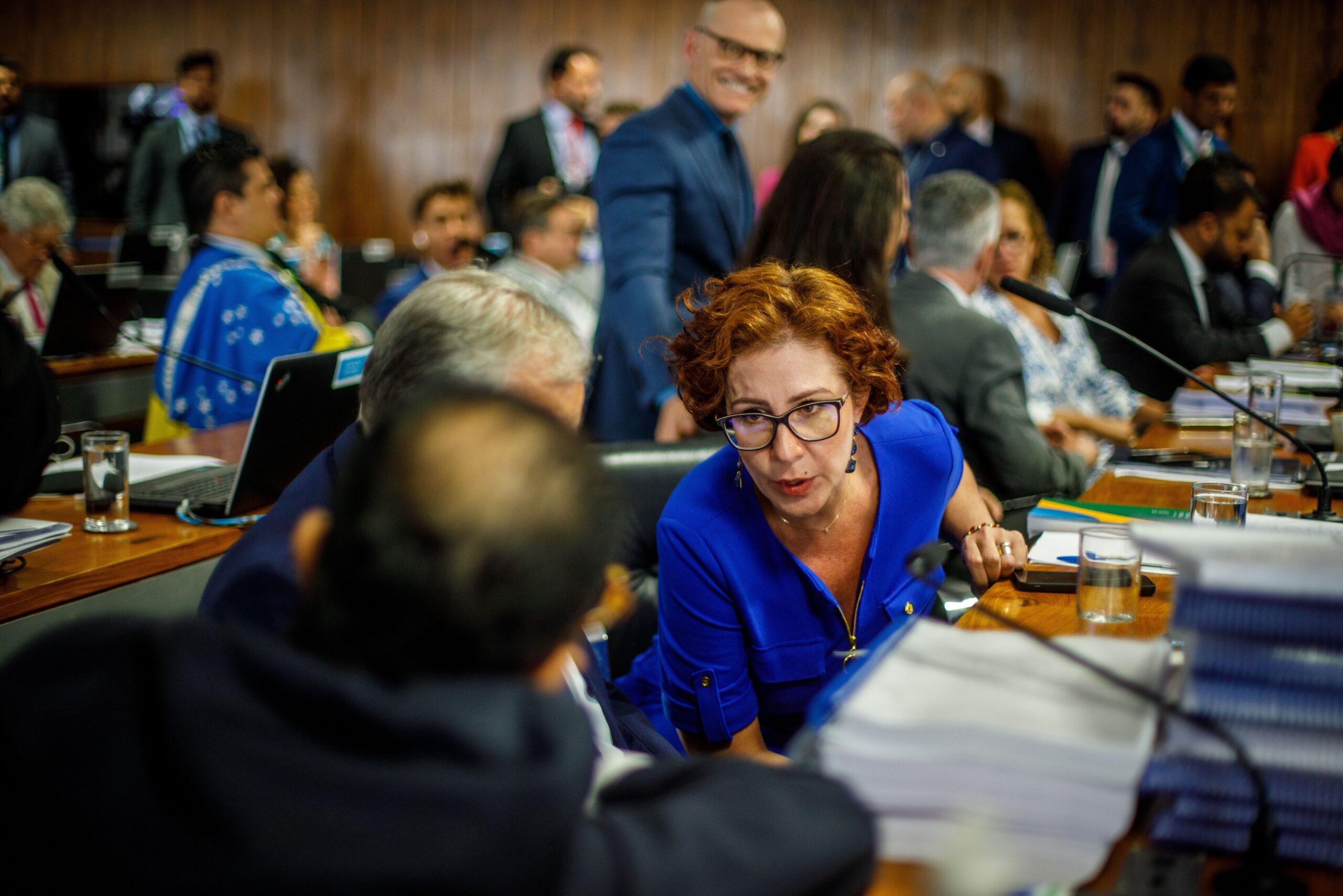 104724137-pa-brasilia-df-18-10-2023-cpmi-8-de-janeiro-no-senado-federal-carla-zambelli-e-a-unica.jpg