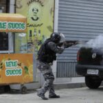 109635038-ri-rio-08-01-2024-a-policia-civil-do-rio-realiza-uma-operacao-no-complexo-de-manguin-2-.jp_.jpeg