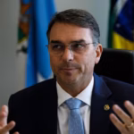 After the panic with Flavio Bolsonaro, Ibovespa leaves the zone of euphoria | During the day