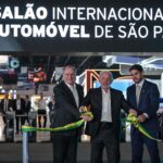 Car manufacturers compete for influence with Lula