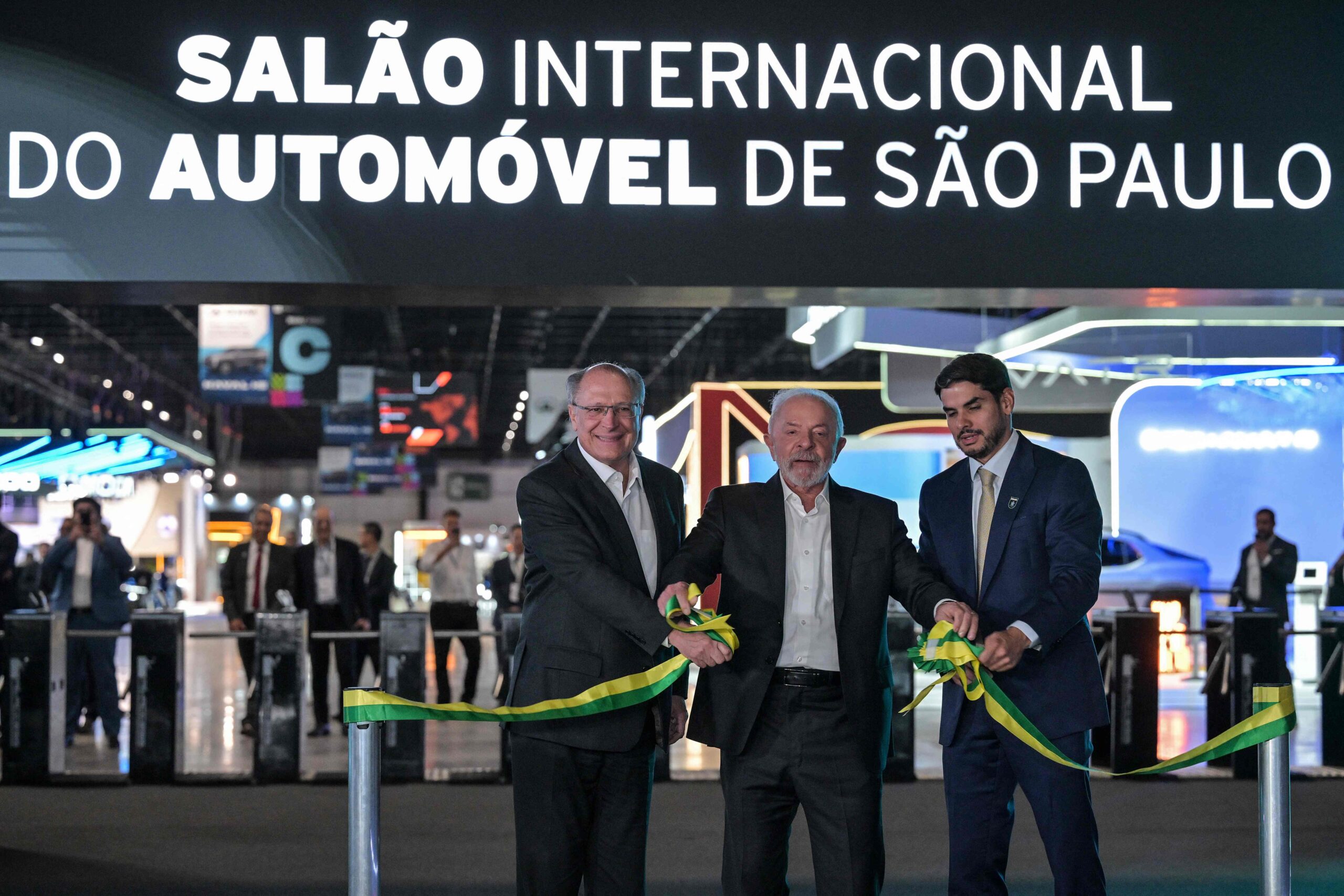 113074752-brazils-president-luiz-inacio-lula-da-silva-c-attends-the-official-opening-of-the-interna.jpeg