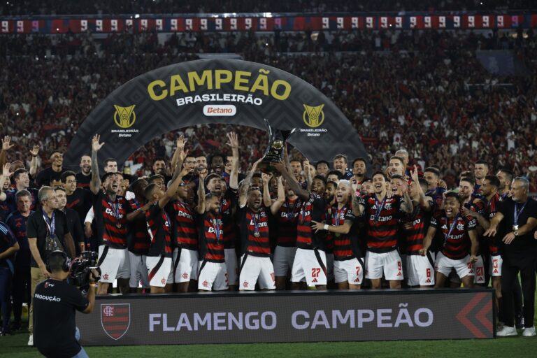 113203172-esp-rio-de-janeiro-rj-03-12-2025-campeonato-brasileiro-2025-jogo-entre-flamengo-x.jpg