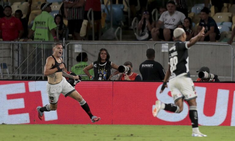 113284807-es-rio-de-janeiro-rj-11-12-2025-copa-do-brasil-semifinal-.-vasco-x-fluminens.jpg