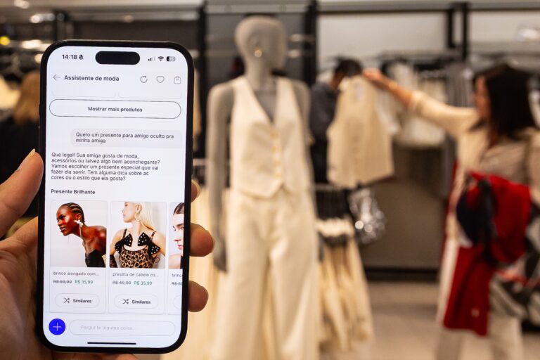 113349522-rio-de-janeiro-rj-19-12-2025-aplicativos-de-marcas-de-vestuario-estao-usando-ia-para-faz.j.jpeg