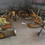 More than 100 students destroyed a school because they did not get free work on the last day