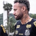 Neymar Mahfouz from Santos training and Tequinho begins treatment