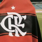 1434590574-2120989692-escudo-do-flamengo-15.jpg